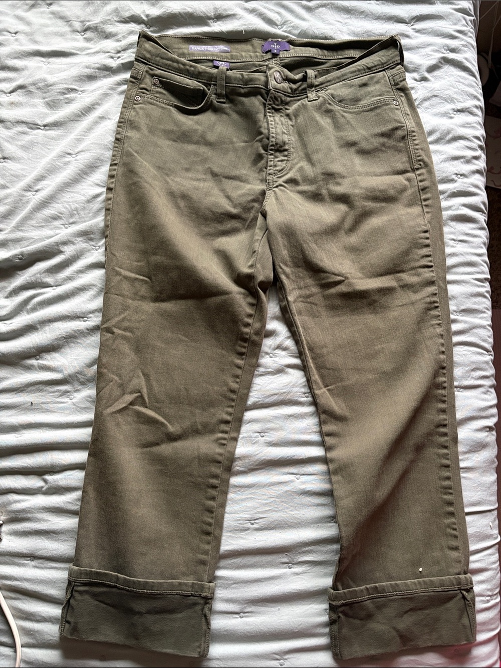 NYDJ Not Your Daughter’s Jeans Dayla Wide Cuff Capri Green Denim Jeans Size 8